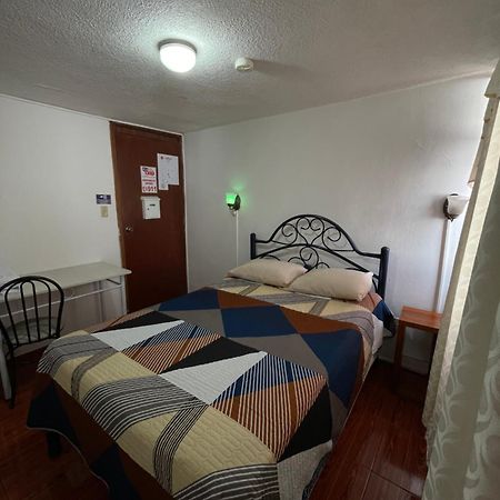 Hostal La Escondida De Quito Del Norte מראה חיצוני תמונה