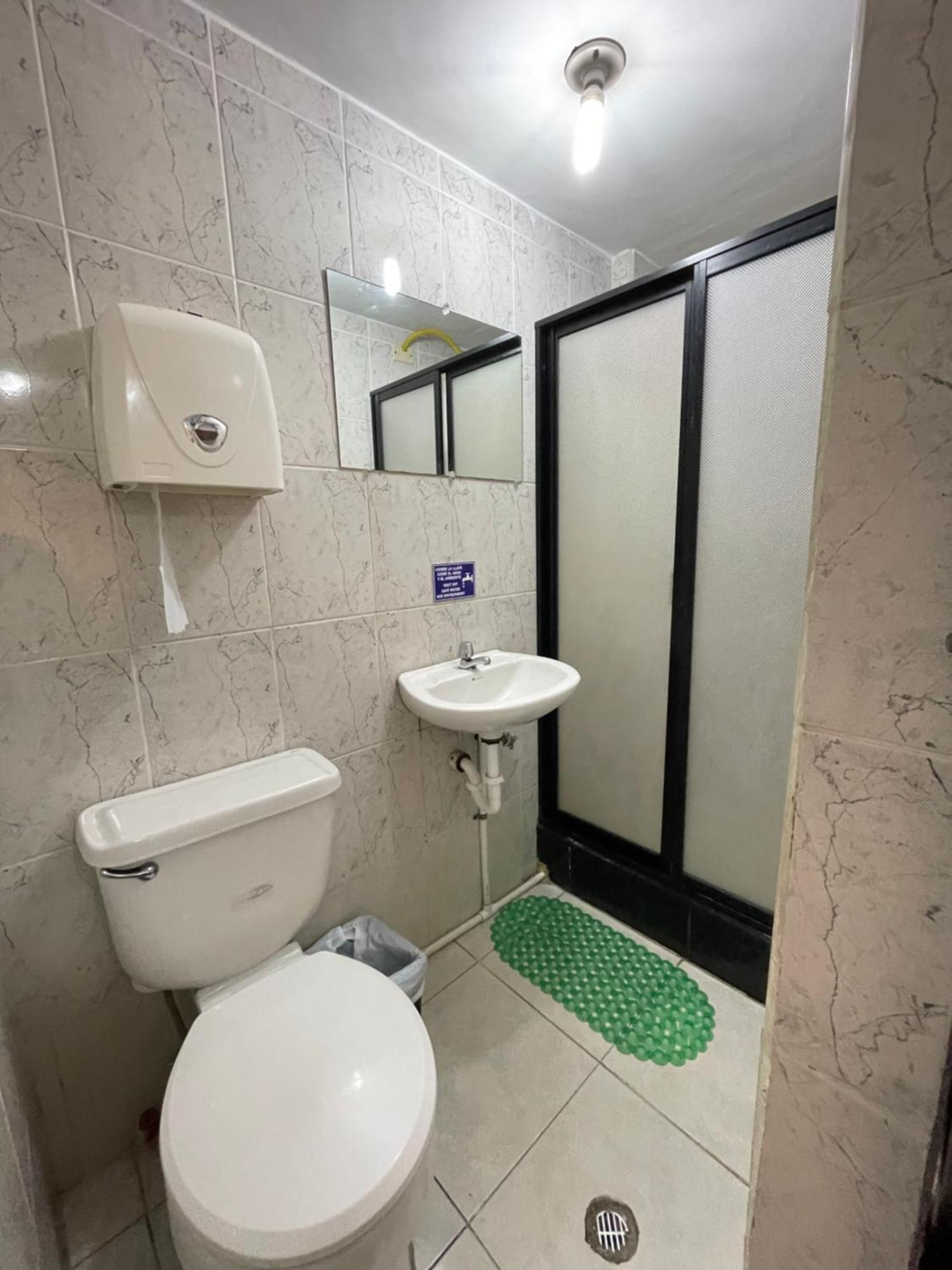 Hostal La Escondida De Quito Del Norte מראה חיצוני תמונה